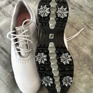 Women’s Golf Shoes